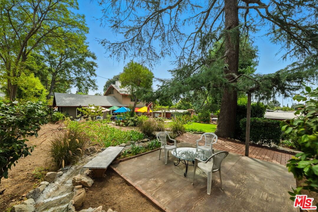 Mar Vista photo 10