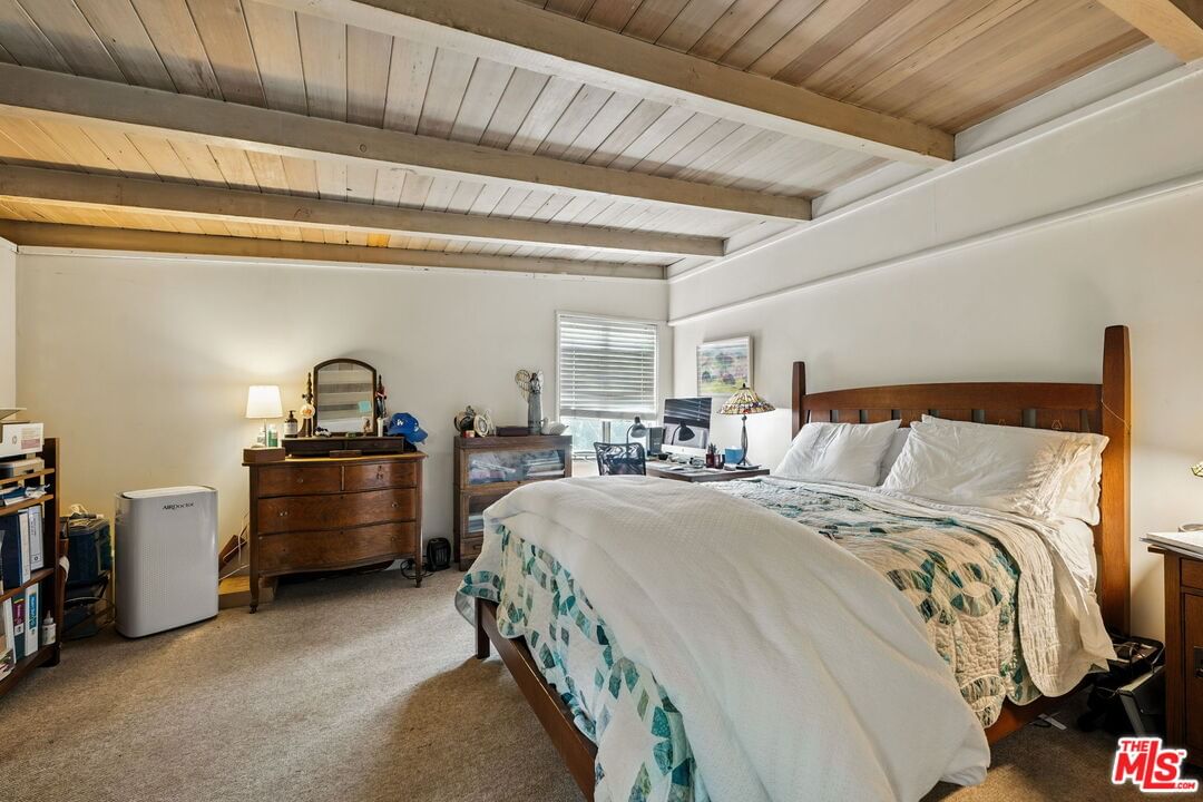 Mar Vista photo 31