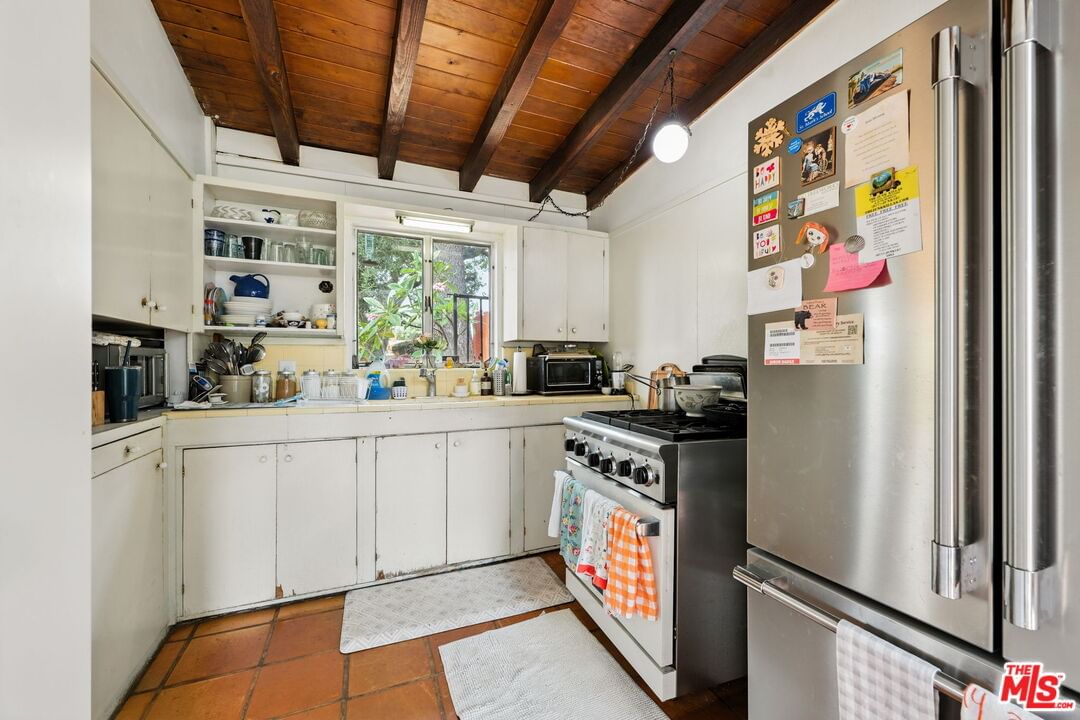 Mar Vista photo 38