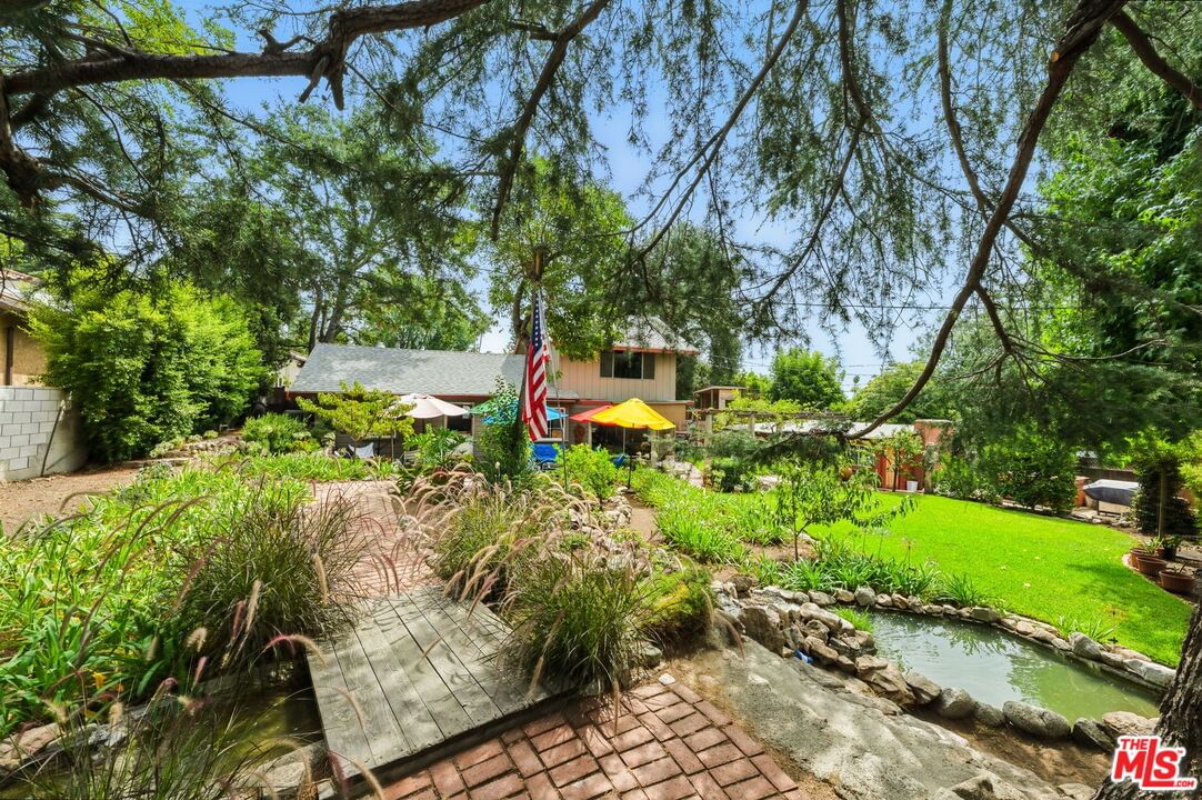 Mar Vista photo 8