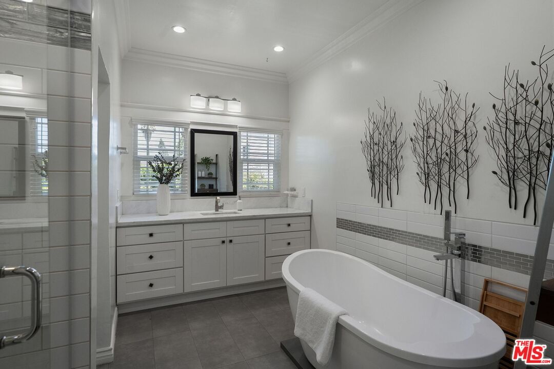 Ardmore photo 20