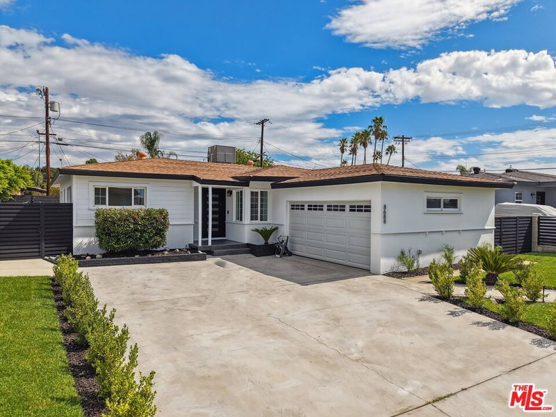 8688 Cranford Ave