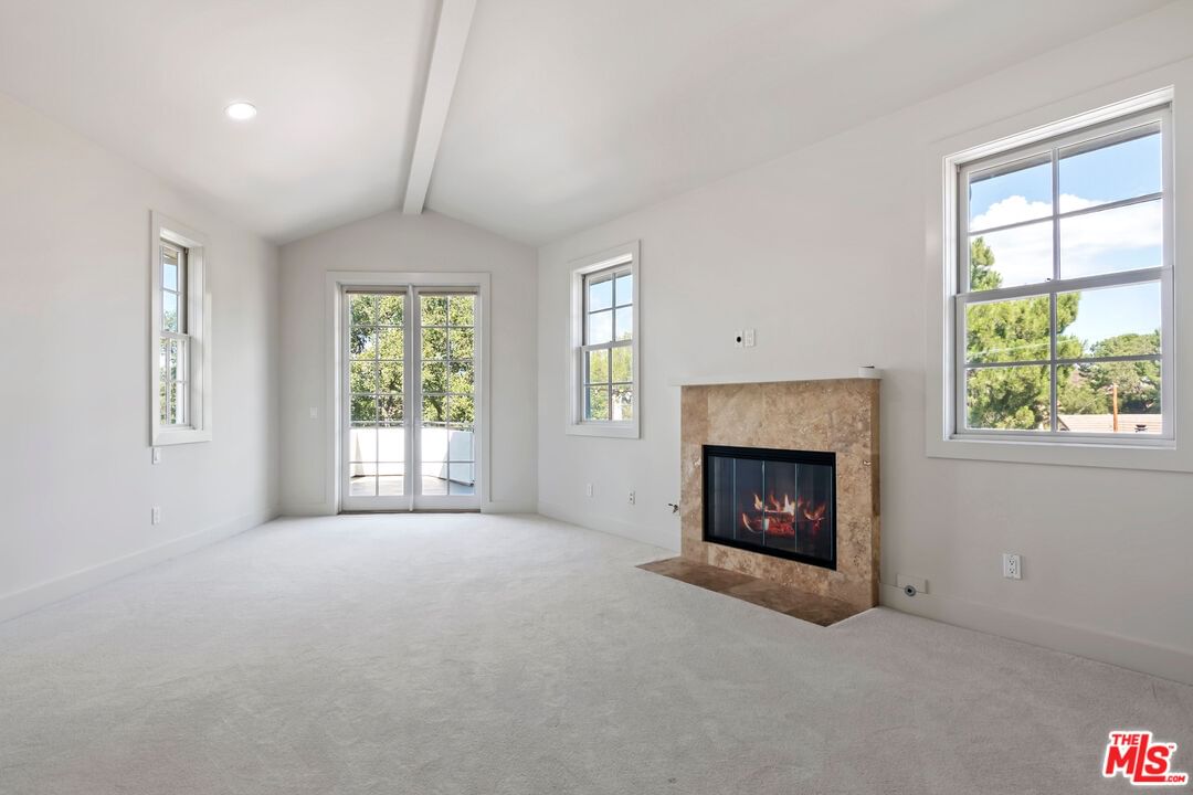 Valley View photo 9