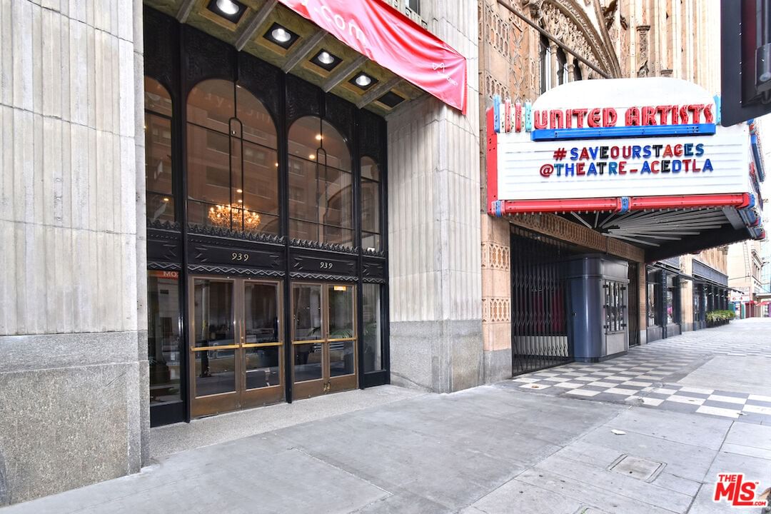 Broadway photo 17