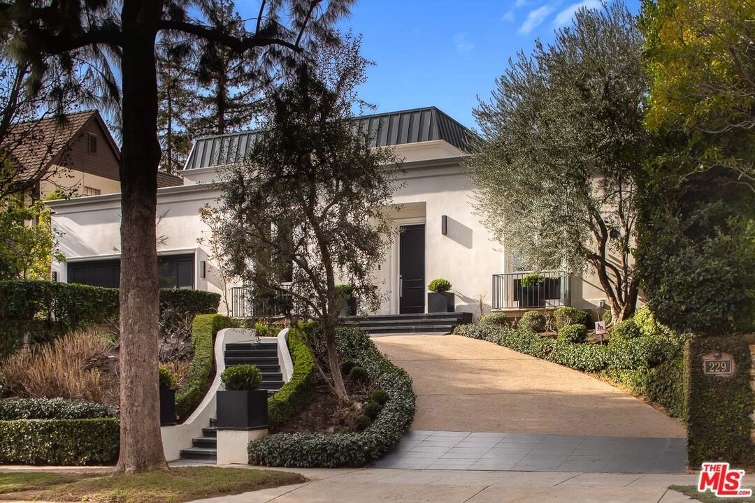 Woodruff photo 1