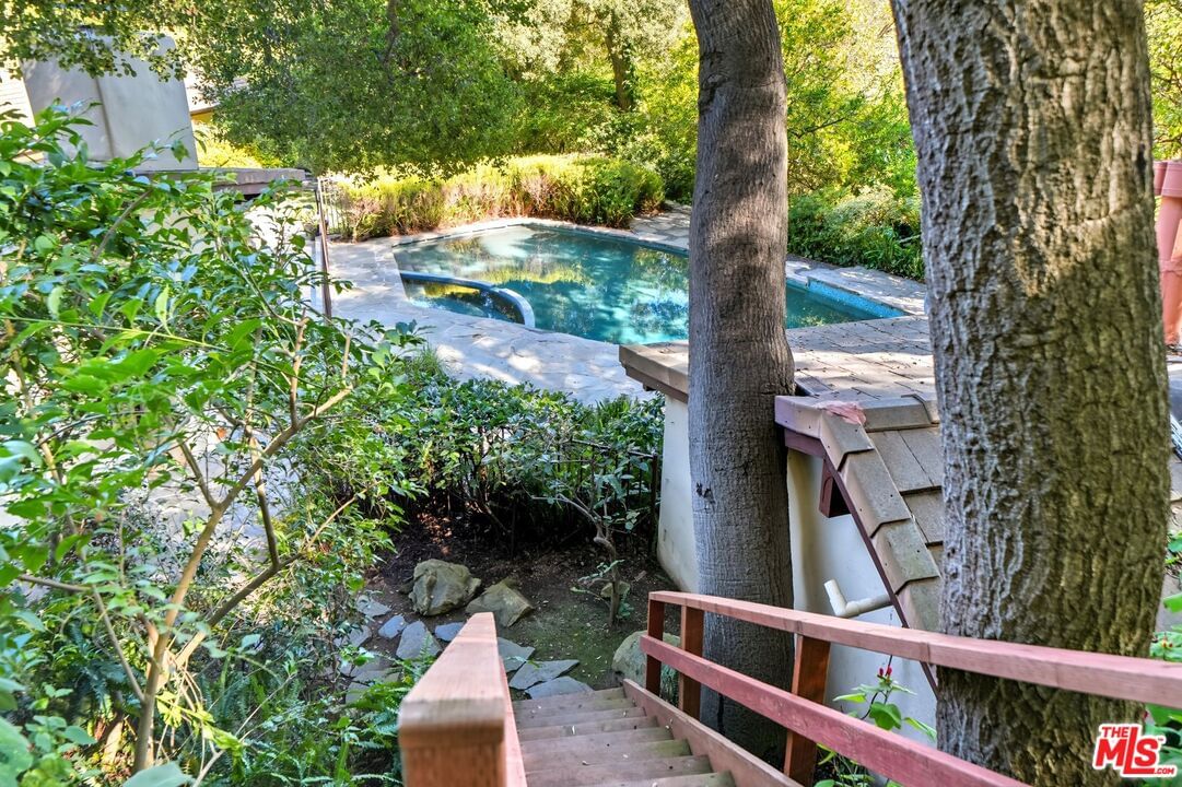 Old Ranch photo 37