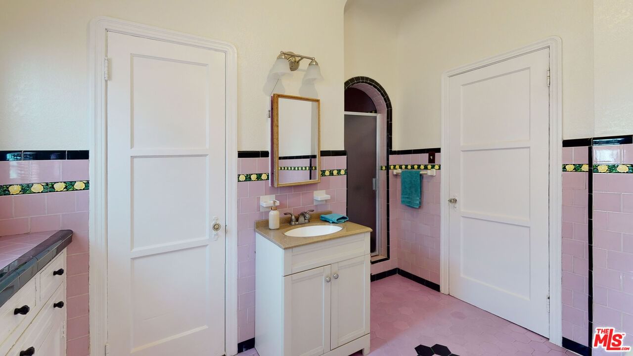 Fairmount photo 26