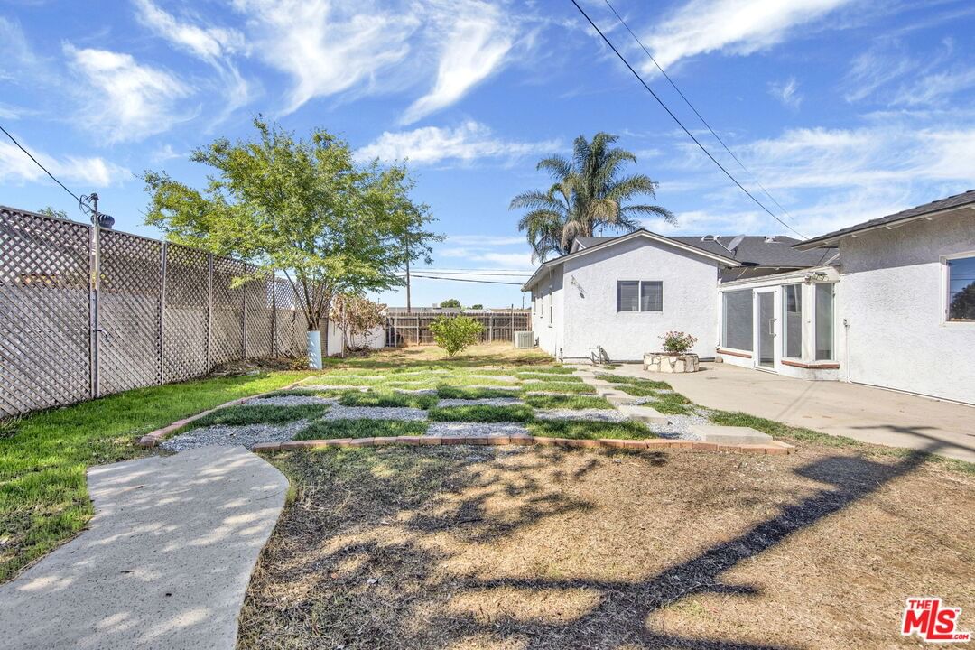 Glendora photo 27