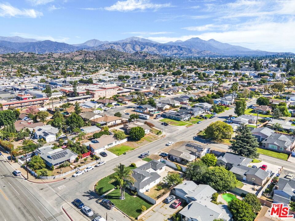 Glendora photo 29