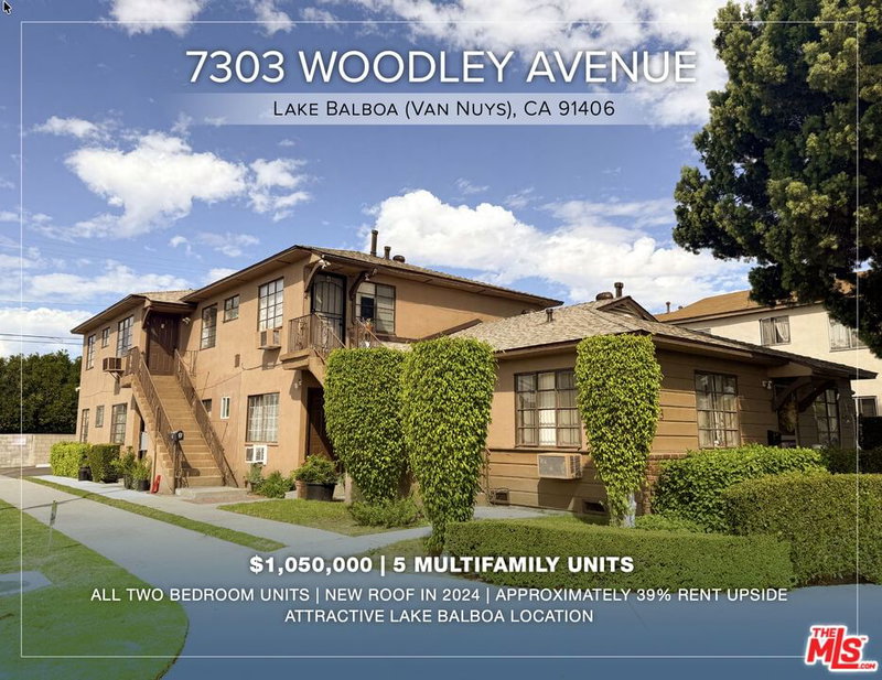 7303 Woodley Ave