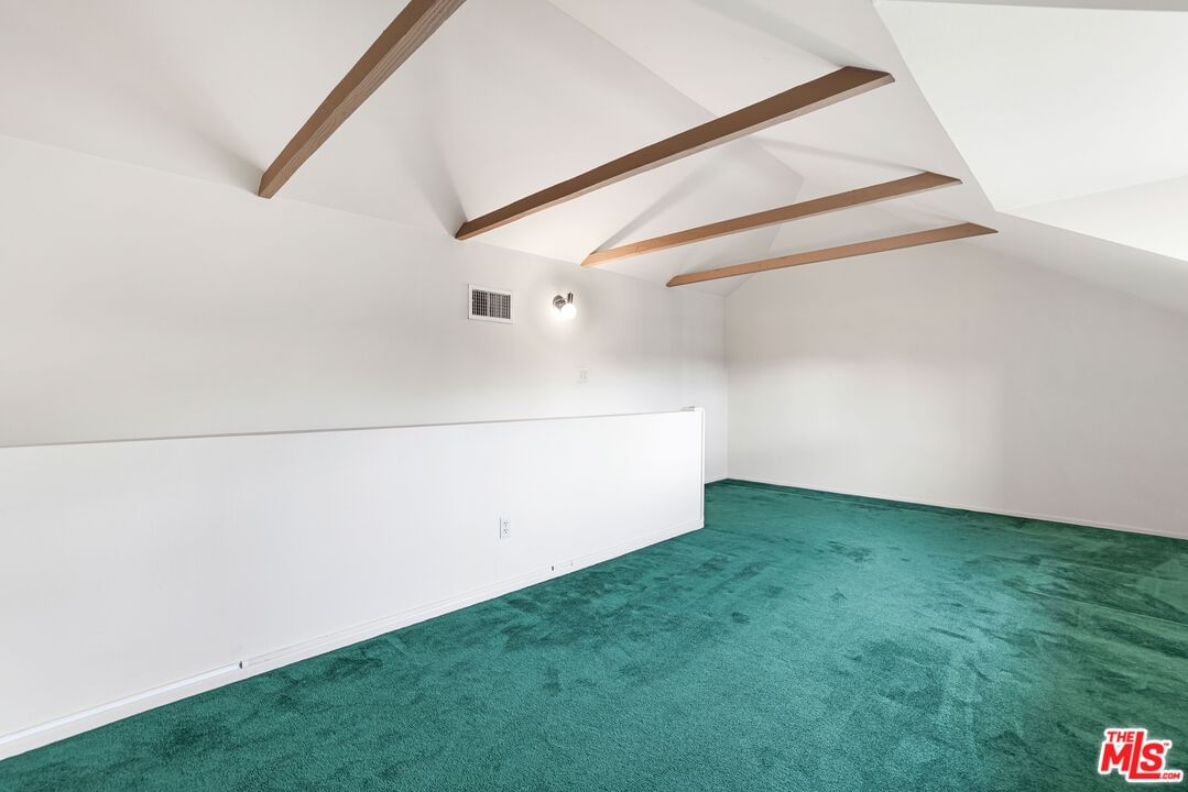 Rockridge photo 11