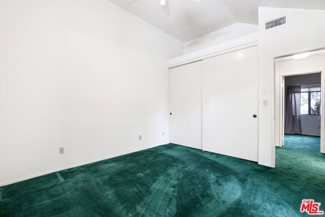 Rockridge photo 17