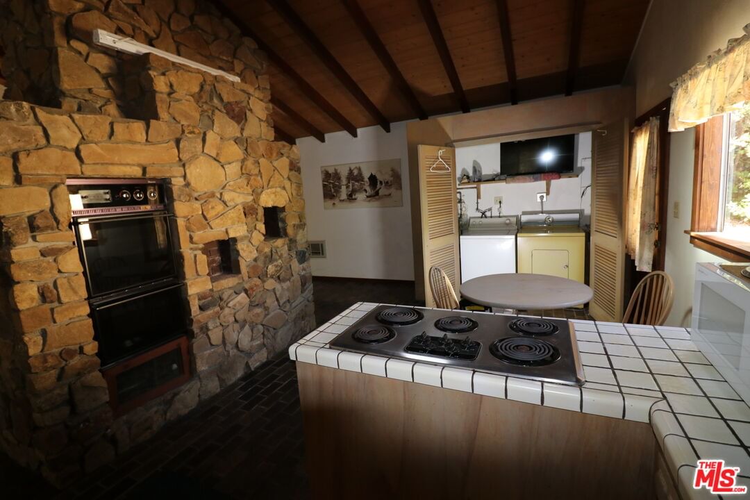 Ingleside photo 37