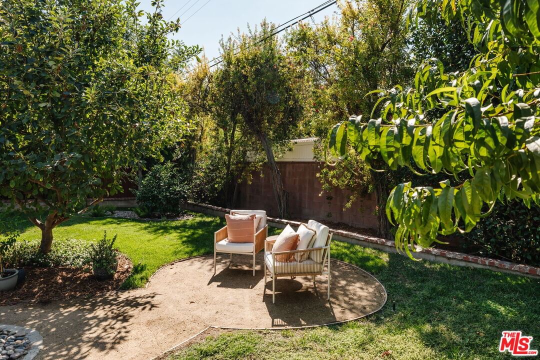 Sunnybrae photo 36