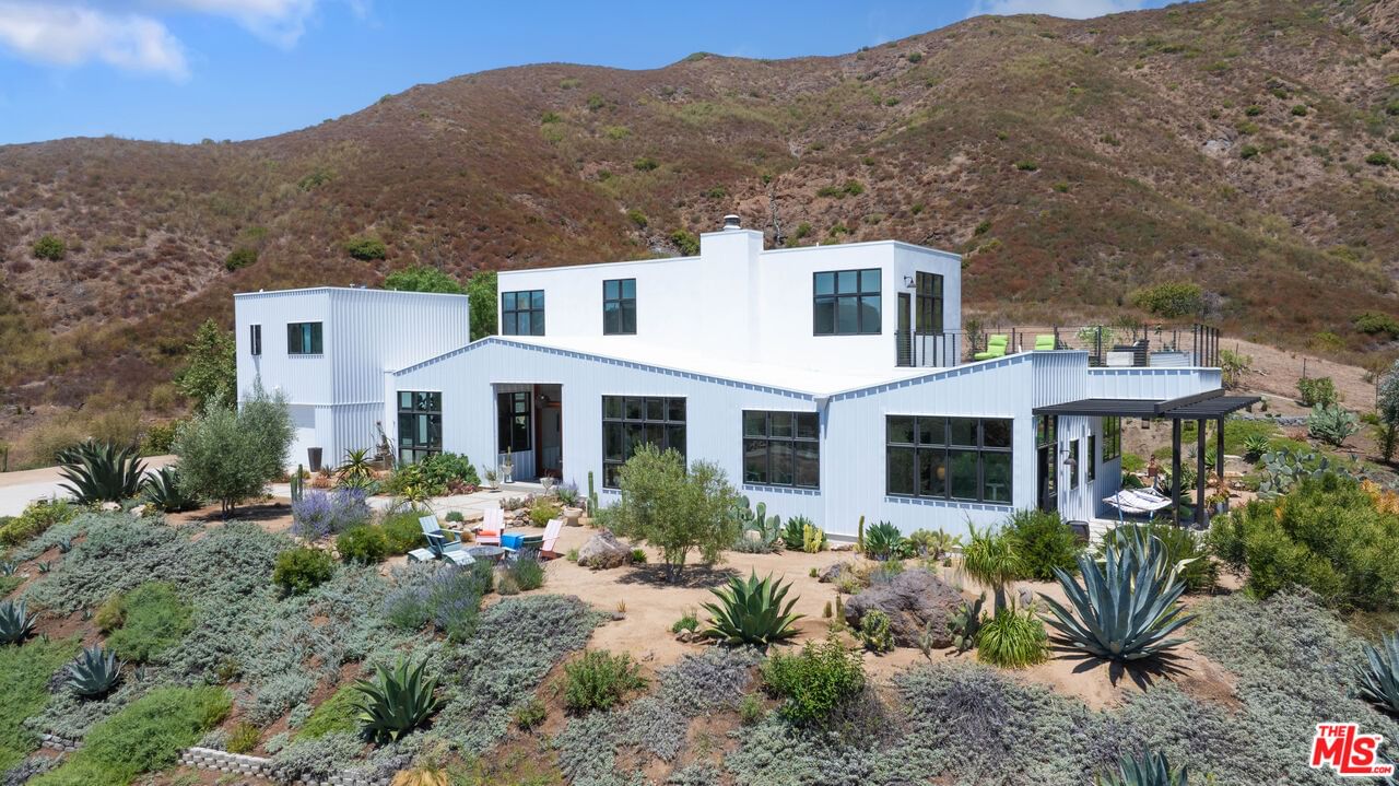 Mulholland photo 46