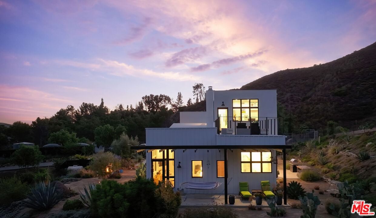 Mulholland photo 53