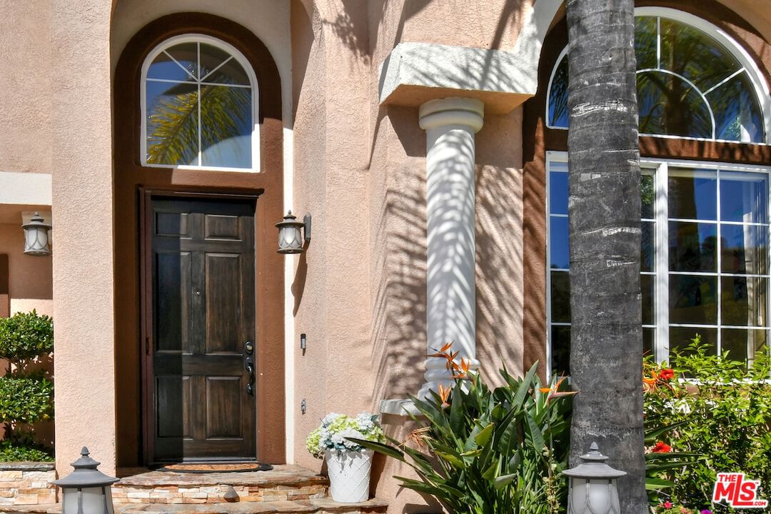 El Encanto photo 11