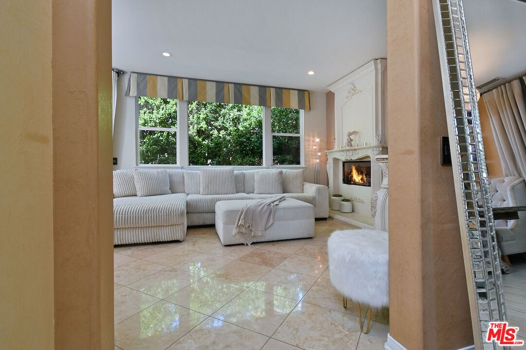 El Encanto photo 19
