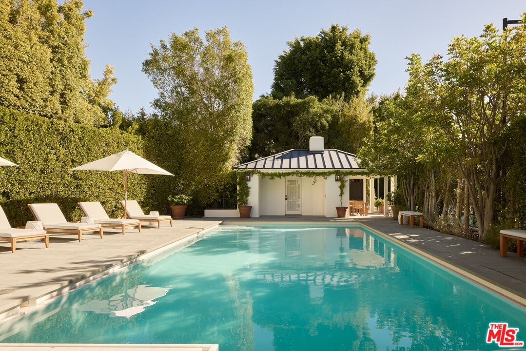 Carolwood photo 25