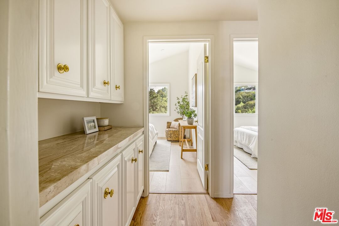 Greenbriar photo 20