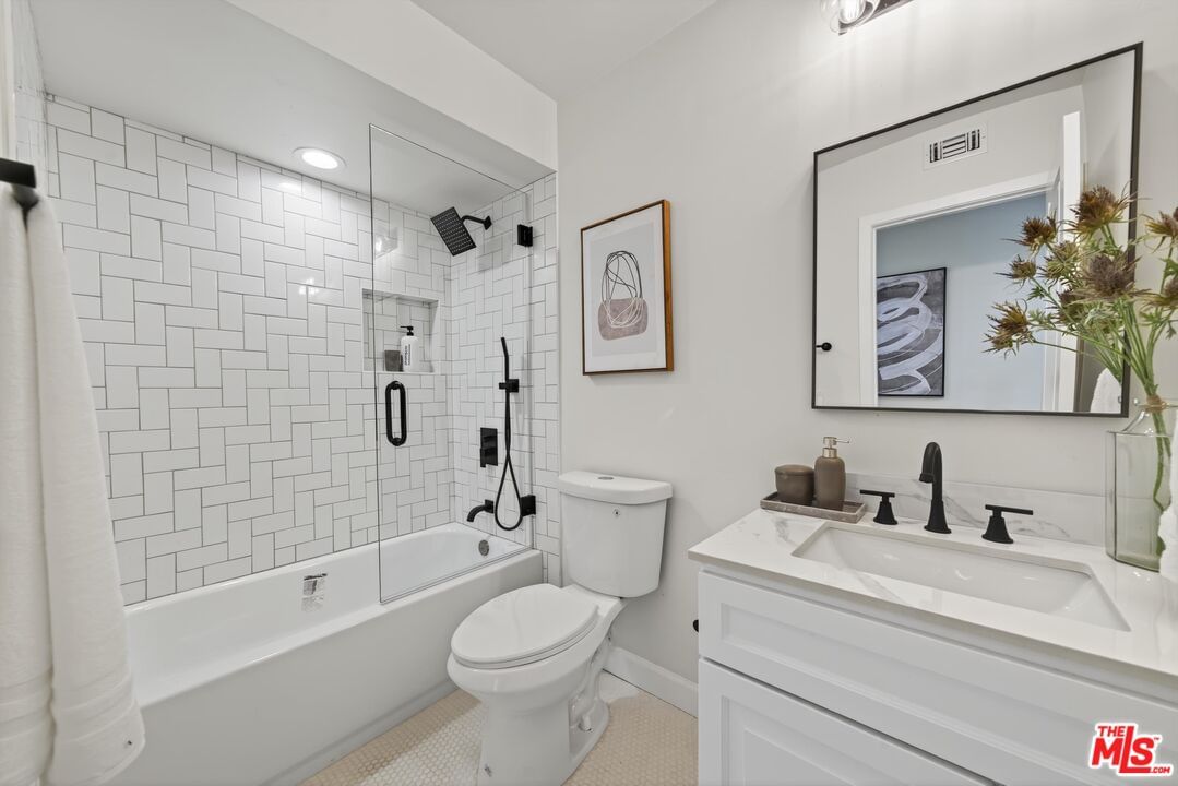 Timberlane photo 25