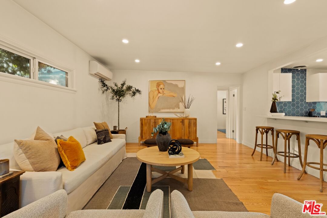 Avenue 67 photo 9
