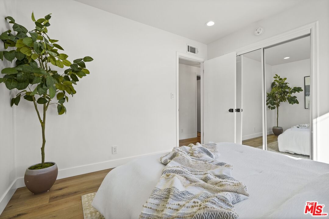 Garden Grove photo 28