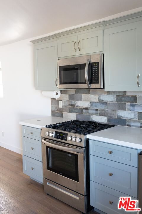 Crestwood photo 18
