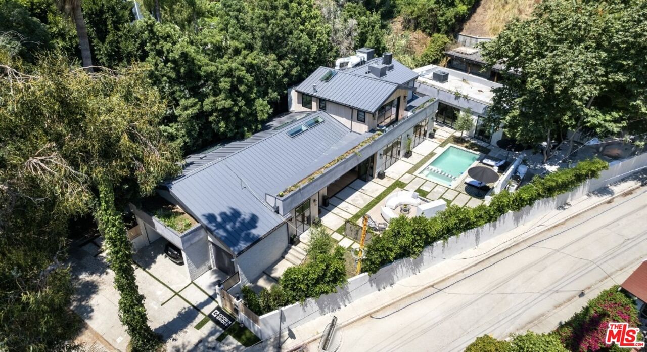 Laurel Canyon photo 38