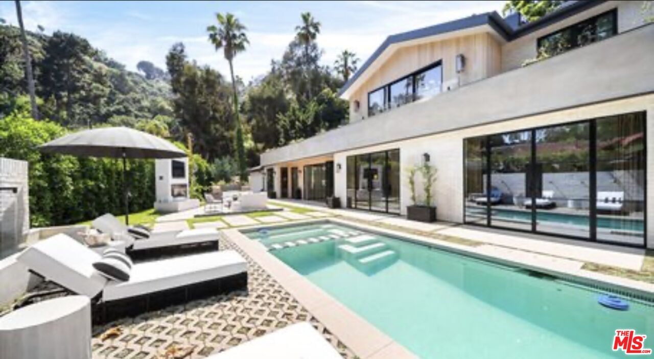 Laurel Canyon photo 57