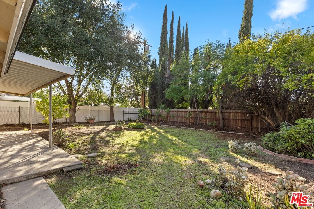 Garden Grove photo 17
