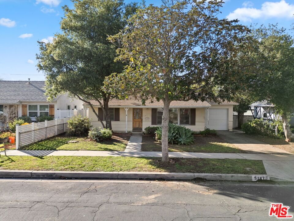 Garden Grove photo 18