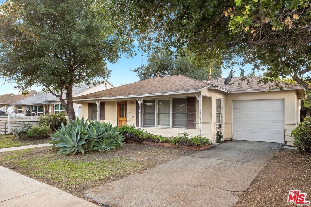 Garden Grove photo 2