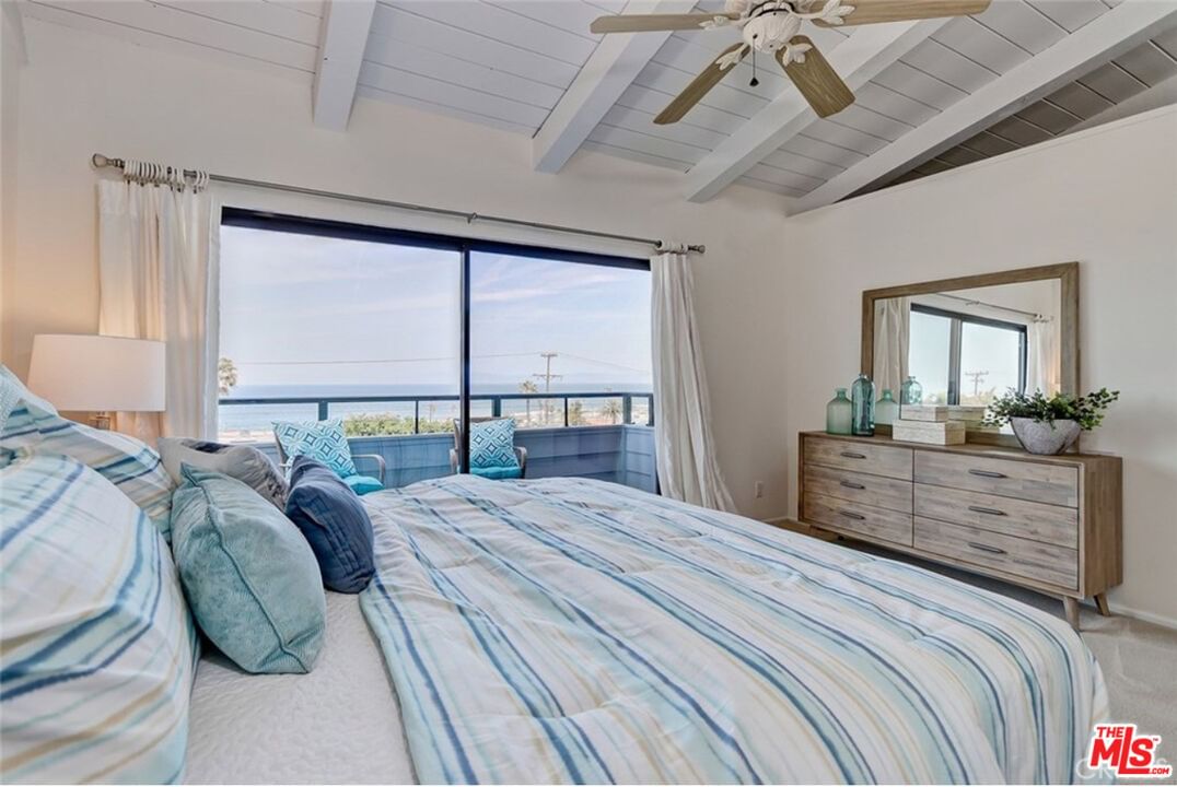 Palos Verdes photo 14