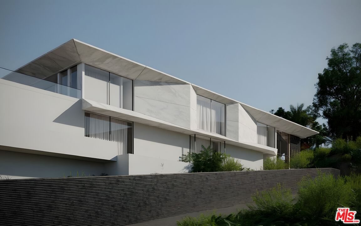 Beverly Estates photo 6