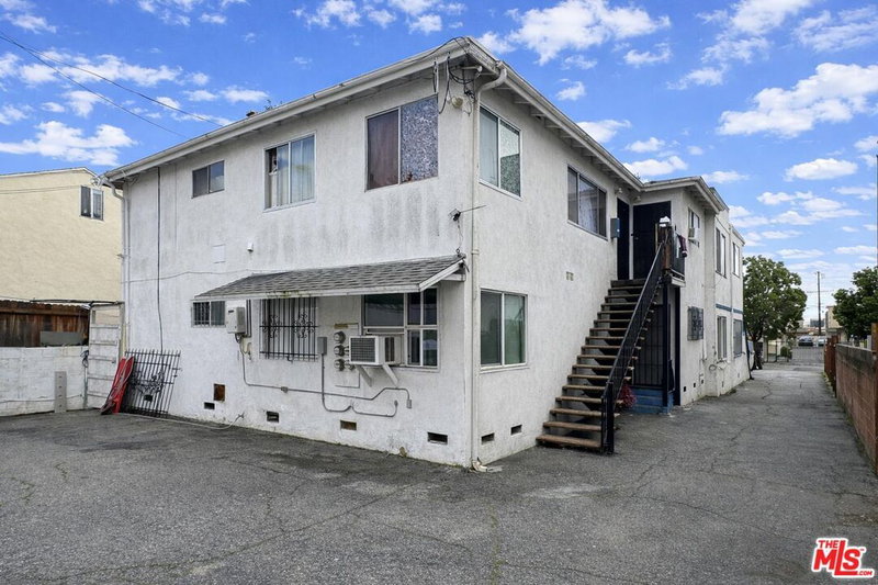 2629 Garth Ave