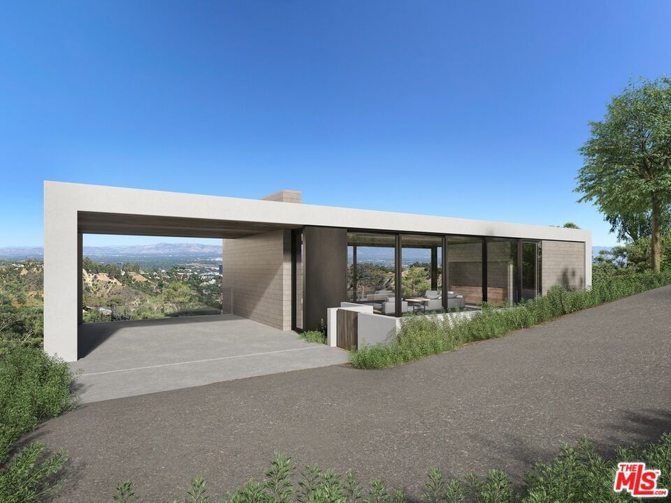 Mulholland photo 1
