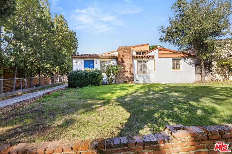 1153 Ruberta Ave