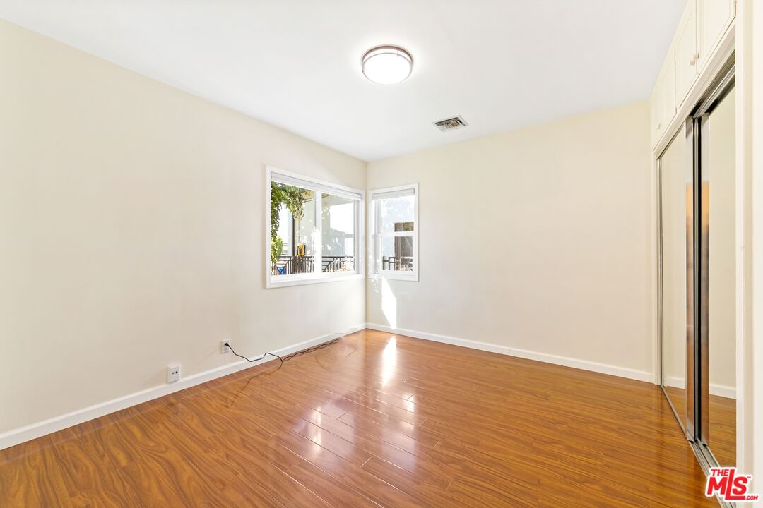 Glencrest photo 22