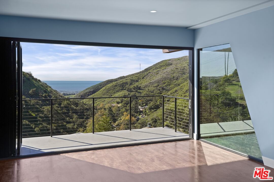 Latigo Canyon photo 1