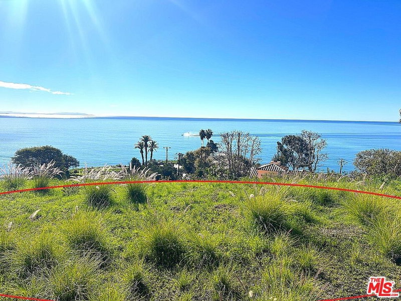 20963 Las Flores Mesa Dr