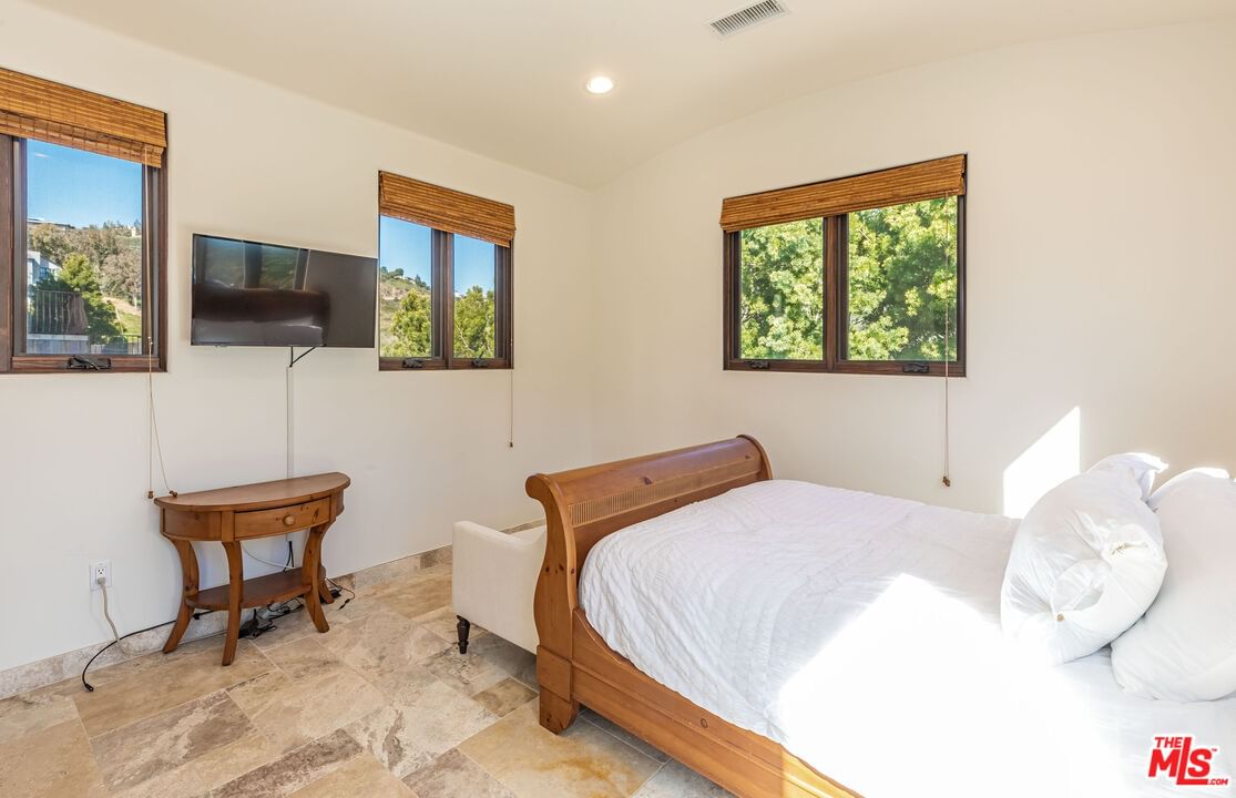 Latigo Canyon photo 51