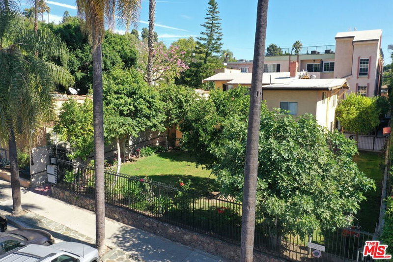2000 Argyle Ave