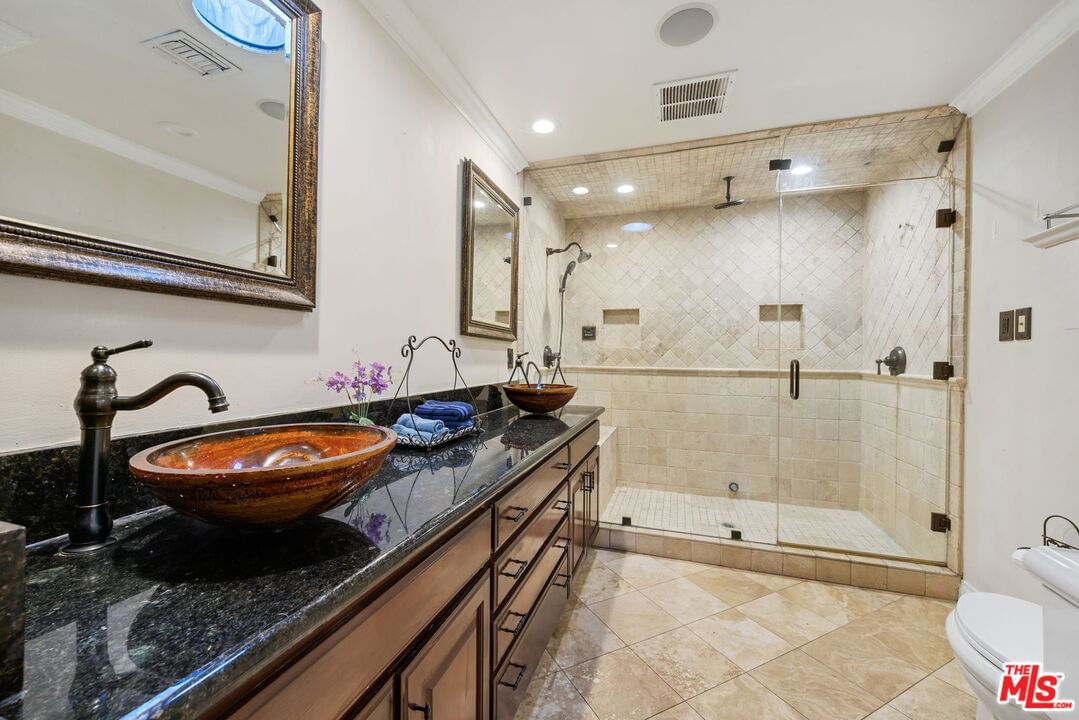 Oak Park photo 18