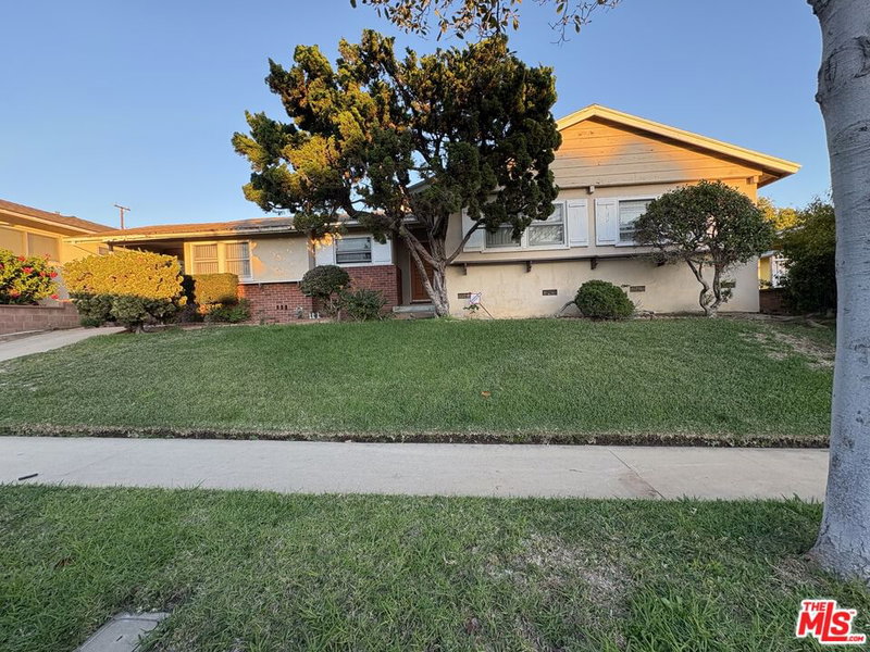 10618 8th Pl