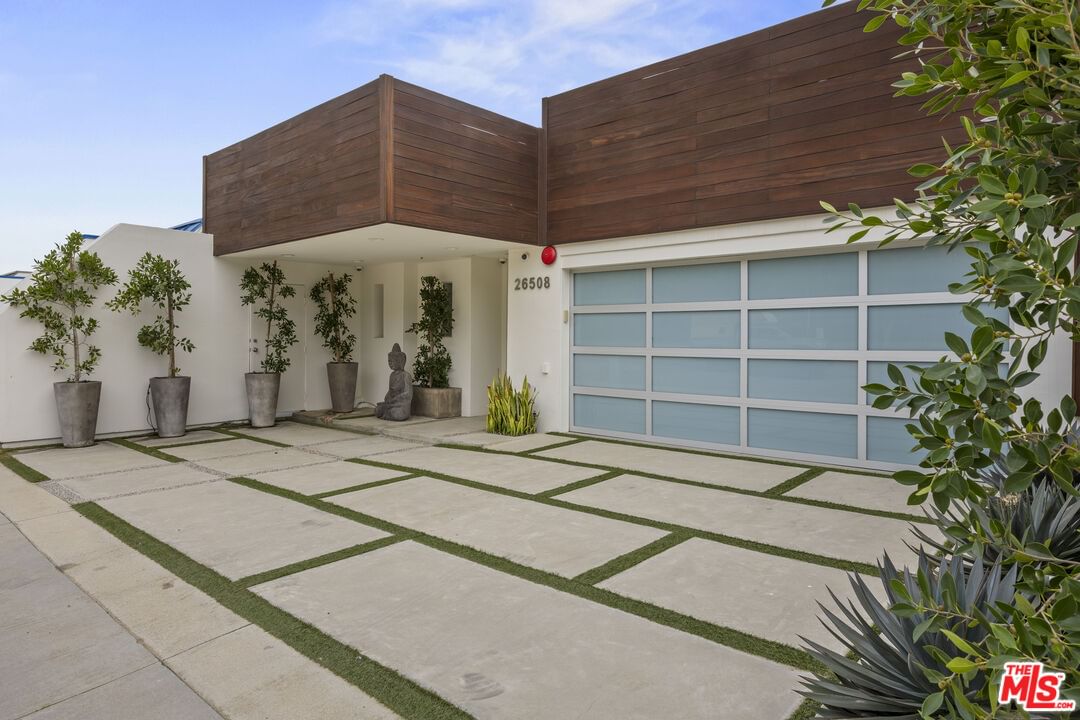 Latigo Shore photo 39