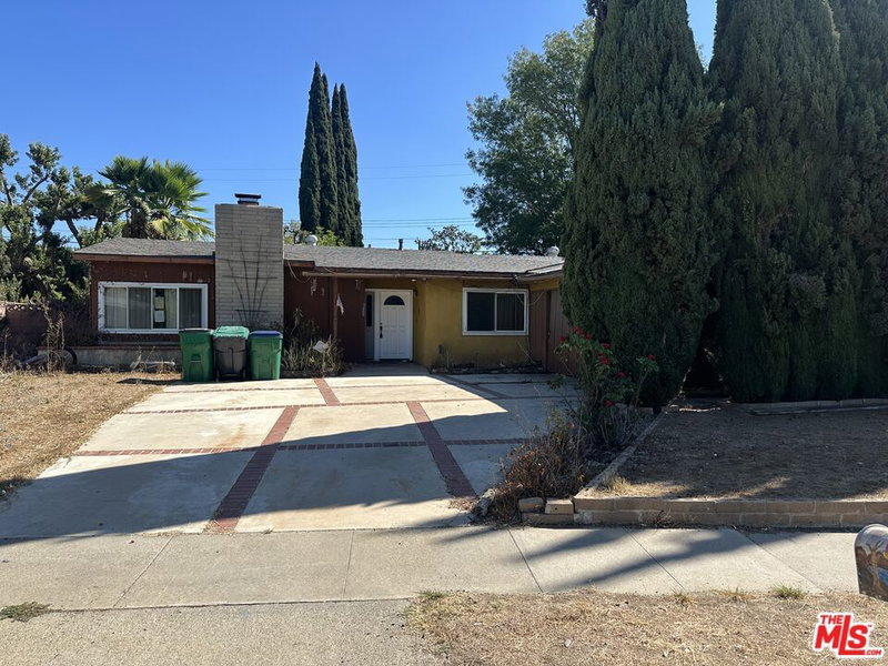 1691 Bullard Ln