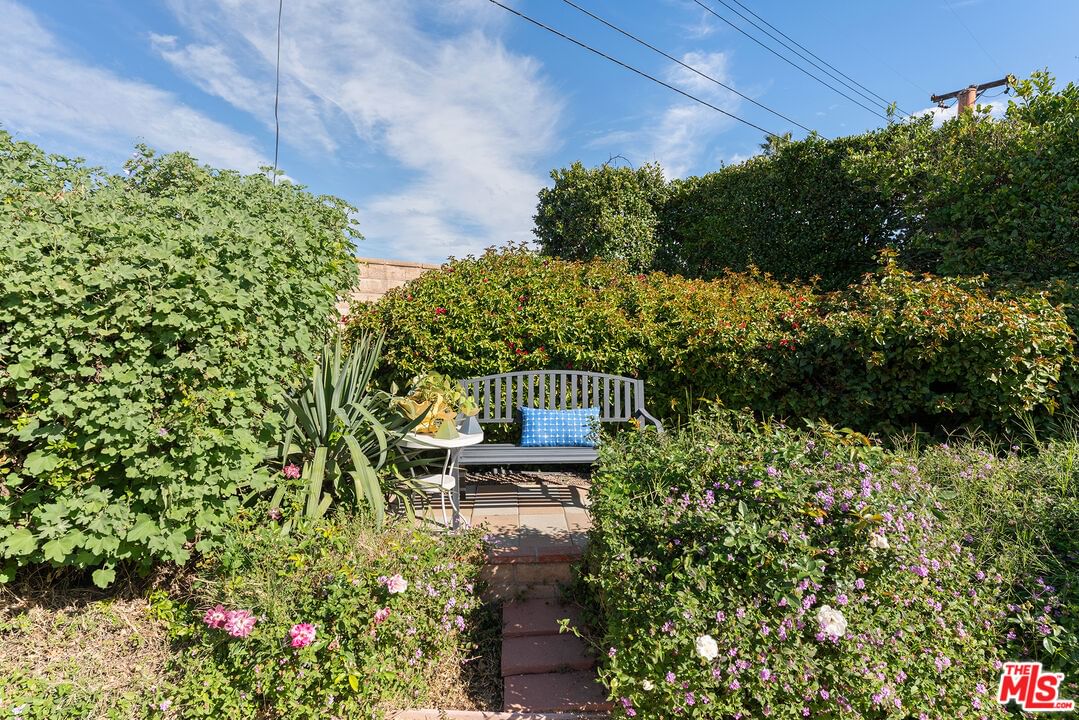 Leadwell photo 38
