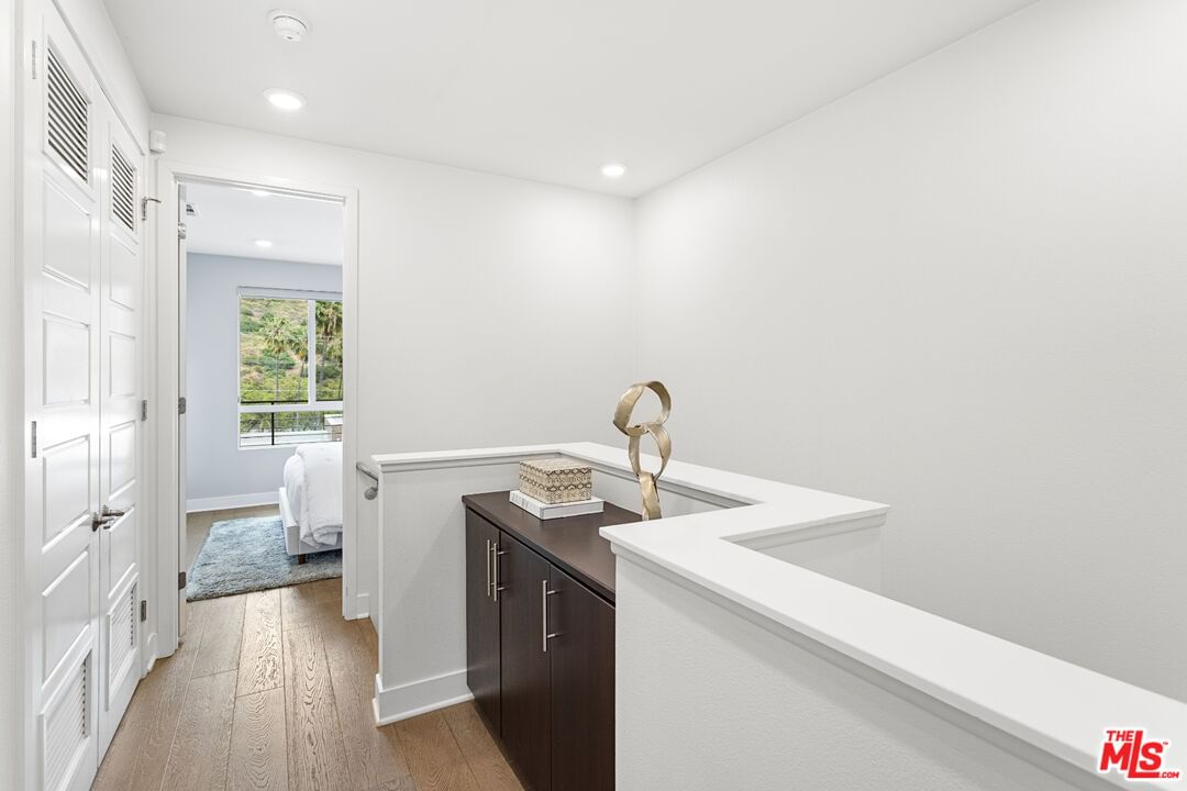 Wright photo 14