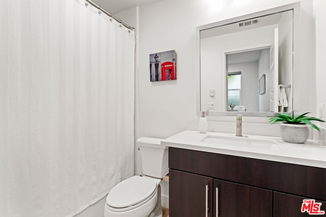 Wright photo 26